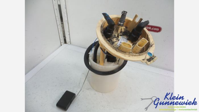 Gebruikte Tank element Pomp Volkswagen Golf Prijs € 86,00 Margeregeling aangeboden door Klein Gunnewiek Autodemontage & Motorentechniek