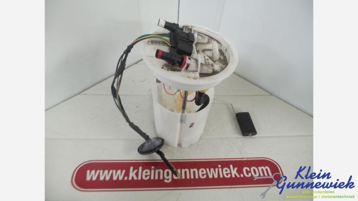 Gebruikte Tank element Pomp Ford Focus Prijs € 30,00 Margeregeling aangeboden door Klein Gunnewiek Autodemontage & Motorentechniek