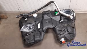 Gebruikte Brandstoftank Volvo V70 Prijs € 150,00 Margeregeling aangeboden door Klein Gunnewiek Autodemontage & Motorentechniek