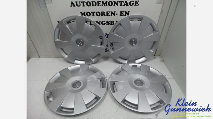 Audi Naafkap (1 stuk) naafkap wieldop aluminium velg grijs-metallic 8T0601170A7ZJ