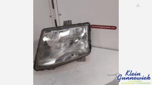 Gebruikte Koplamp links Mercedes V-Klasse Prijs € 30,00 Margeregeling aangeboden door Klein Gunnewiek Autodemontage & Motorentechniek