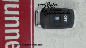 Gebruikte Afstandsbediening standkachel Volkswagen Golf Prijs op aanvraag aangeboden door Gebr.Klein Gunnewiek Ho.BV