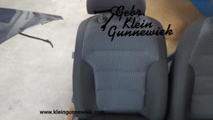 Gebruikte Stoel rechts Volkswagen Jetta Prijs op aanvraag aangeboden door Gebr.Klein Gunnewiek Ho.BV