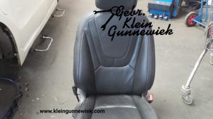 Gebruikte Voorstoel rechts Opel Ampera Prijs op aanvraag aangeboden door Gebr.Klein Gunnewiek Ho.BV