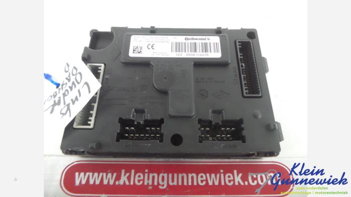Gebruikte Computer Body Control Dacia Sandero Prijs € 35,00 Margeregeling aangeboden door Klein Gunnewiek Autodemontage & Motorentechniek