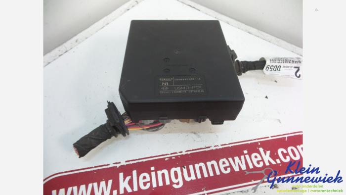 Gebruikte Bodycontrol Module Renault Laguna Prijs € 59,00 Margeregeling aangeboden door Klein Gunnewiek Autodemontage & Motorentechniek