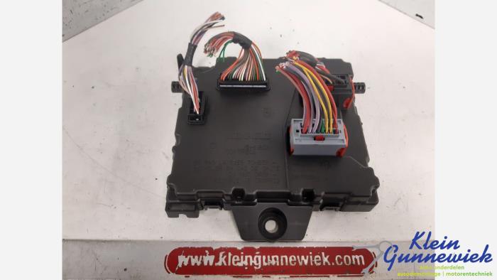 Gebruikte Bodycontrol Module Renault Kangoo Prijs € 62,00 Margeregeling aangeboden door Klein Gunnewiek Autodemontage & Motorentechniek