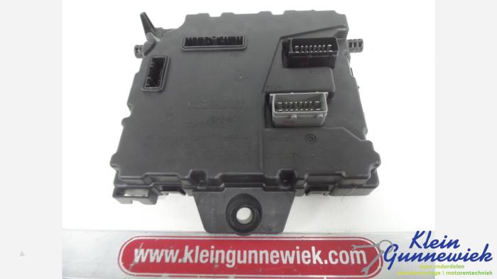 Gebruikte Bodycontrol Module Renault Kangoo Prijs € 44,00 Margeregeling aangeboden door Klein Gunnewiek Autodemontage & Motorentechniek