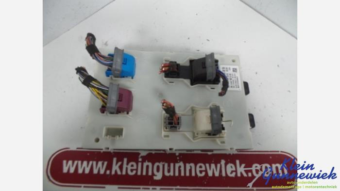 Gebruikte Module Bodycontrol Mercedes Vito Prijs € 163,00 Margeregeling aangeboden door Klein Gunnewiek Autodemontage & Motorentechniek