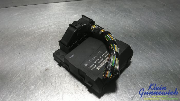 Gebruikte Bodycontrol Module Opel Vectra Prijs € 20,00 Margeregeling aangeboden door Klein Gunnewiek Autodemontage & Motorentechniek