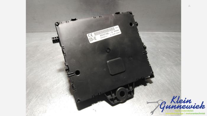 Gebruikte Module Bodycontrol Renault Kangoo Prijs € 44,00 Margeregeling aangeboden door Klein Gunnewiek Autodemontage & Motorentechniek