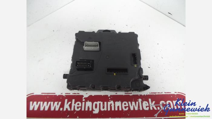 Gebruikte Module Bodycontrol Renault Kangoo Prijs € 62,00 Margeregeling aangeboden door Klein Gunnewiek Autodemontage & Motorentechniek