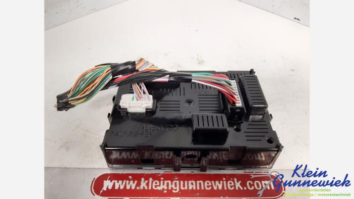 Gebruikte Bodycontrol Module Renault Modus Prijs € 22,00 Margeregeling aangeboden door Klein Gunnewiek Autodemontage & Motorentechniek