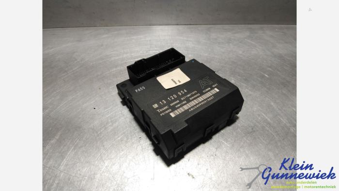 Gebruikte Computer Body Control Opel Vectra Prijs € 17,00 Margeregeling aangeboden door Klein Gunnewiek Autodemontage & Motorentechniek