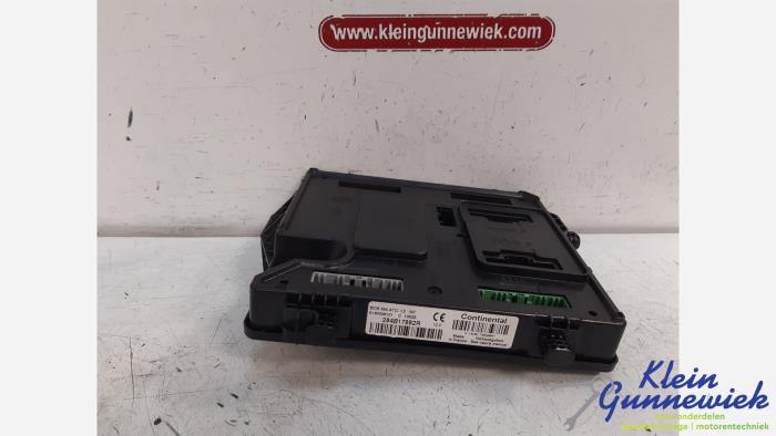 Gebruikte BCM Renault Megane Prijs € 24,00 Margeregeling aangeboden door Klein Gunnewiek Autodemontage & Motorentechniek