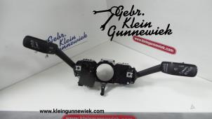 Gebruikte Combischakelaar Stuurkolom Volkswagen Polo Prijs € 45,00 Margeregeling aangeboden door Gebr.Klein Gunnewiek Ho.BV