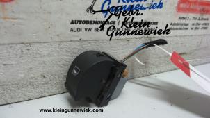Gebruikte Ruit schakelaar elektrisch Seat Exeo Prijs op aanvraag aangeboden door Gebr.Klein Gunnewiek Ho.BV