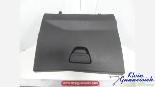 Gebruikte Dashboardkastje Ford B-Max Prijs € 35,00 Margeregeling aangeboden door Klein Gunnewiek Autodemontage & Motorentechniek