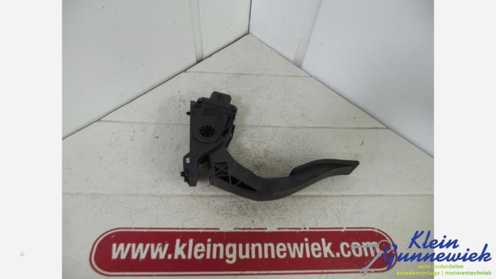 Gebruikte Gaspedaalpositie Sensor Audi A4 Prijs € 15,00 Margeregeling aangeboden door Klein Gunnewiek Autodemontage & Motorentechniek