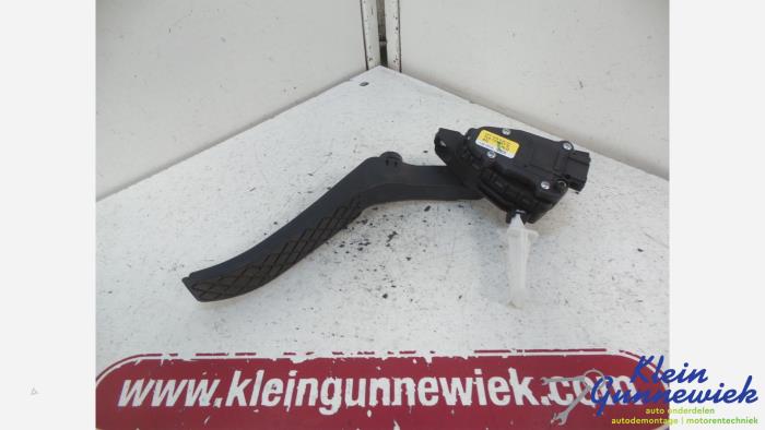 Gebruikte Gaspedaalpositie Sensor Volkswagen Touareg Prijs € 20,00 Margeregeling aangeboden door Klein Gunnewiek Autodemontage & Motorentechniek