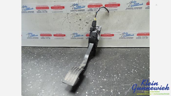 Gaspedaalpositie Sensor van een Ford Transit Connect 2014