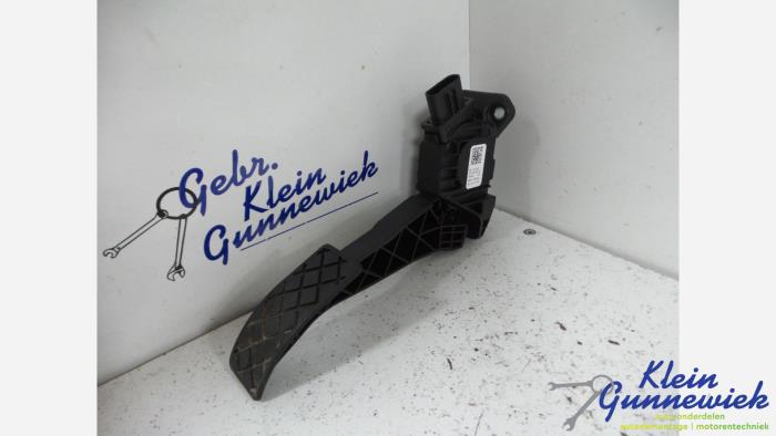 Gebruikte Sensor Gaspedaalpositie Volkswagen Crafter Prijs € 46,00 Margeregeling aangeboden door Klein Gunnewiek Autodemontage & Motorentechniek
