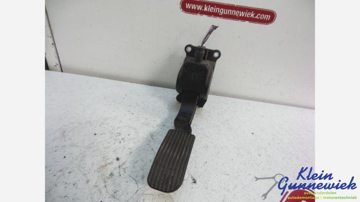 Gebruikte Sensor Gaspedaalpositie Mercedes Vito Prijs € 30,00 Margeregeling aangeboden door Klein Gunnewiek Autodemontage & Motorentechniek