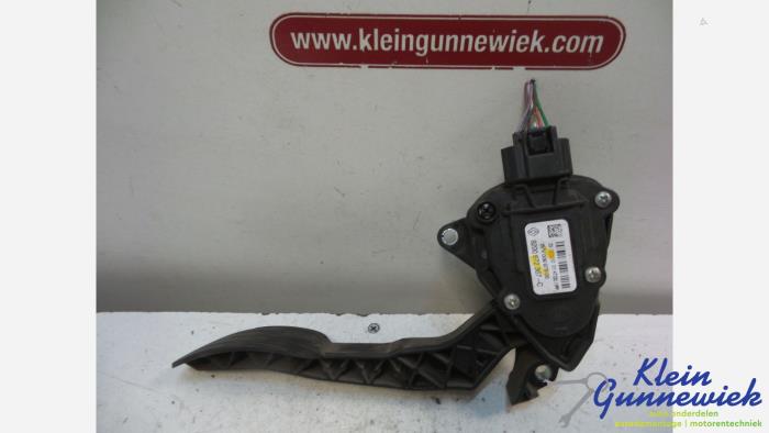 Gebruikte Gaspedaalpositie Sensor Opel Movano Prijs € 40,00 Margeregeling aangeboden door Klein Gunnewiek Autodemontage & Motorentechniek