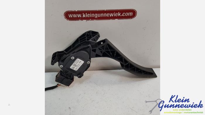 Gebruikte Sensor Gaspedaalpositie Opel Astra Prijs € 20,00 Margeregeling aangeboden door Klein Gunnewiek Autodemontage & Motorentechniek