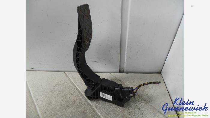 Gebruikte Sensor Gaspedaalpositie Audi A4 Prijs € 21,00 Margeregeling aangeboden door Klein Gunnewiek Autodemontage & Motorentechniek