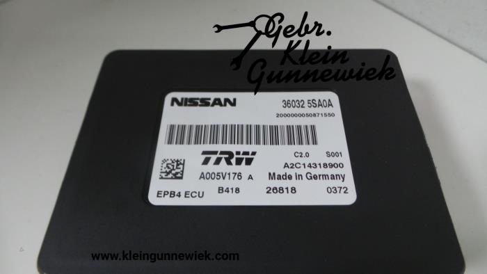 Computer Handrem van een Nissan Leaf 2019