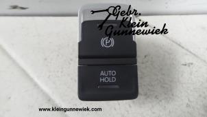 Gebruikte Handrem schakelaar Volkswagen Arteon Prijs op aanvraag aangeboden door Gebr.Klein Gunnewiek Ho.BV