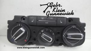 Gebruikte Kachel Bedieningspaneel Volkswagen Beetle Prijs op aanvraag aangeboden door Gebr.Klein Gunnewiek Ho.BV