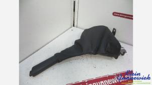 Gebruikte Handremhendel Opel Vivaro Prijs op aanvraag aangeboden door Klein Gunnewiek Autodemontage & Motorentechniek