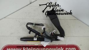Gebruikte Gordelspanner rechts BMW X4 Prijs € 75,00 Margeregeling aangeboden door Gebr.Klein Gunnewiek Ho.BV