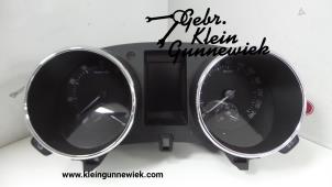 Gebruikte Instrumentenpaneel Skoda Yeti Prijs op aanvraag aangeboden door Gebr.Klein Gunnewiek Ho.BV