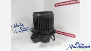 Gebruikte Aanjager Renault Captur Prijs € 30,00 Margeregeling aangeboden door Klein Gunnewiek Autodemontage & Motorentechniek