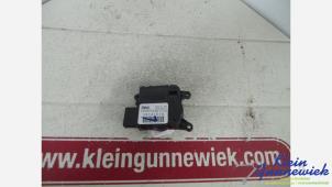 Gebruikte Kachelklep Motor Renault Trafic Prijs op aanvraag aangeboden door Klein Gunnewiek Autodemontage & Motorentechniek