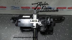 Gebruikte Display kantelmechaniek Audi A7 Prijs € 75,00 Margeregeling aangeboden door Gebr.Klein Gunnewiek Ho.BV