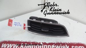 Gebruikte Luchtrooster Dashboard Ford Galaxy Prijs op aanvraag aangeboden door Gebr.Klein Gunnewiek Ho.BV