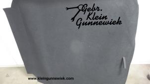 Gebruikte Kofferbak Mat Volkswagen Arteon Prijs op aanvraag aangeboden door Gebr.Klein Gunnewiek Ho.BV