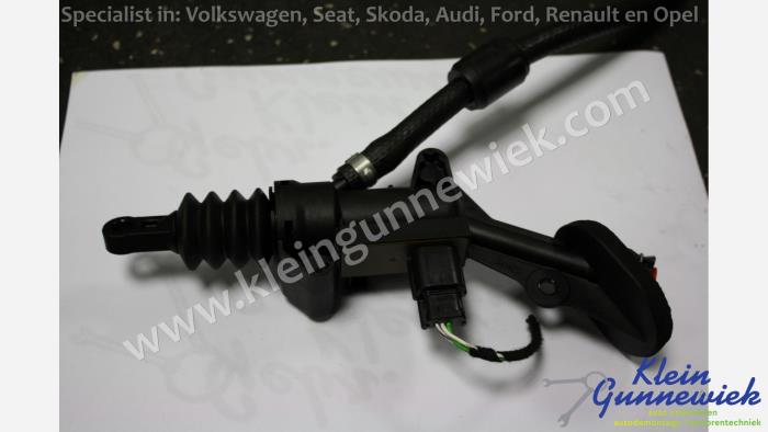Gebruikte Koppeling Hoofd Cilinder Ford Transit Custom Prijs op aanvraag aangeboden door Klein Gunnewiek Autodemontage & Motorentechniek