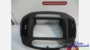 Gebruikte Luchtrooster Dashboard Opel Insignia Prijs op aanvraag aangeboden door Klein Gunnewiek Autodemontage & Motorentechniek