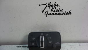Gebruikte Licht Schakelaar Audi TT Prijs op aanvraag aangeboden door Gebr.Klein Gunnewiek Ho.BV