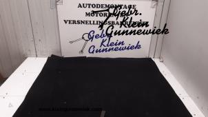 Gebruikte Kofferbak Mat Opel Astra Prijs op aanvraag aangeboden door Gebr.Klein Gunnewiek Ho.BV