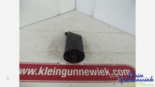 Gebruikte Licht Schakelaar Volkswagen Bestel Prijs € 15,00 Margeregeling aangeboden door Klein Gunnewiek Autodemontage & Motorentechniek