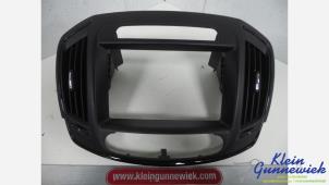 Gebruikte Luchtrooster Dashboard Opel Insignia Prijs op aanvraag aangeboden door Klein Gunnewiek Autodemontage & Motorentechniek