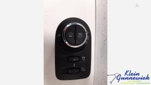 Gebruikte Licht Schakelaar Opel Corsa Prijs € 25,00 Margeregeling aangeboden door Klein Gunnewiek Autodemontage & Motorentechniek