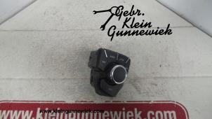 Gebruikte MMI schakelaar Opel Insignia Prijs op aanvraag aangeboden door Gebr.Klein Gunnewiek Ho.BV