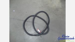 Gebruikte Portierrubber 4Deurs rechts-achter Ford Mondeo Prijs € 20,00 Margeregeling aangeboden door Klein Gunnewiek Autodemontage & Motorentechniek